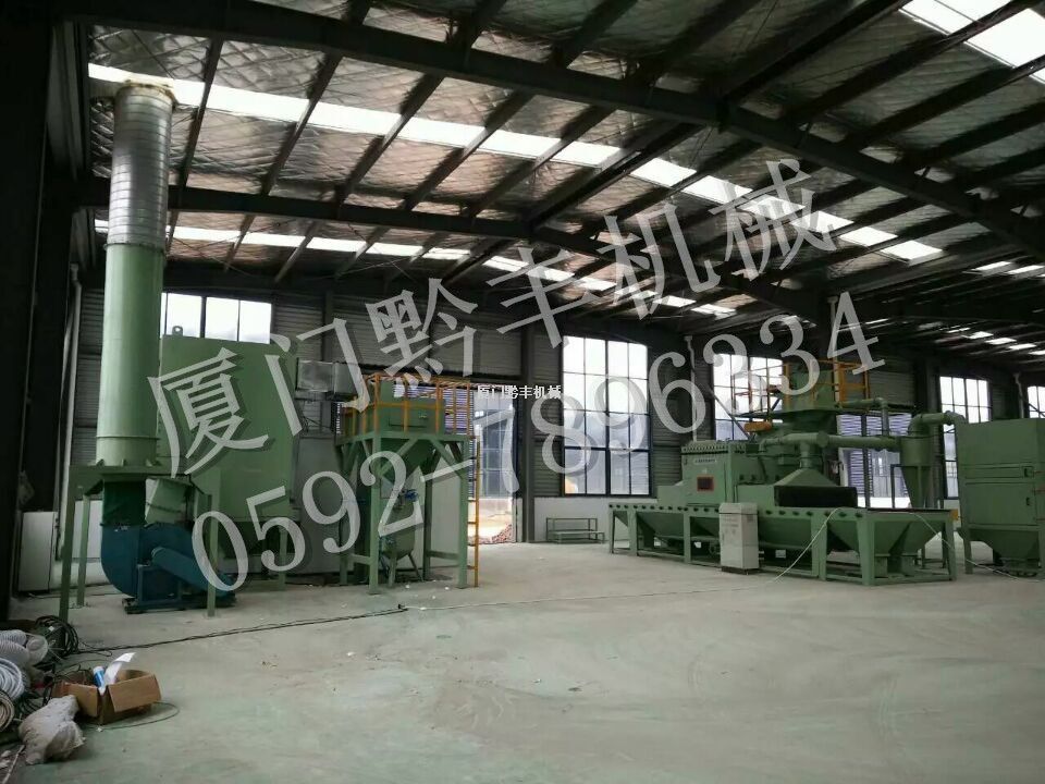 QF自動(dòng)輸送式噴砂機(jī)